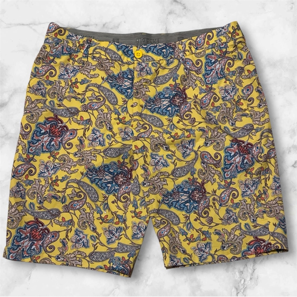 Hreski Yellow Paisley Golf Shorts-Size 36